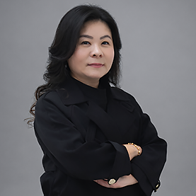 Ester Minarni President Director Maximum Life Group